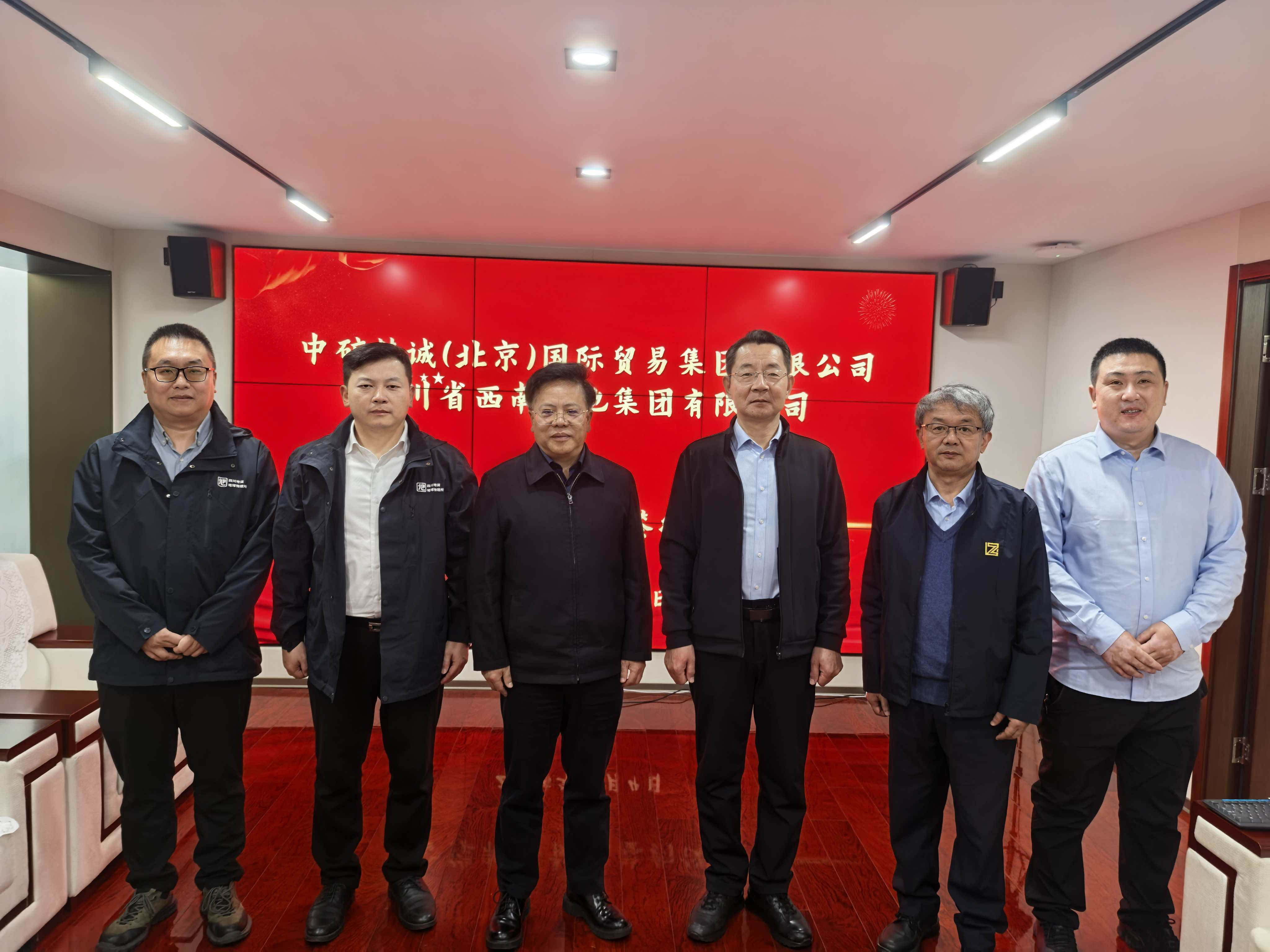 38359754.jpg 9a872ec08257b7295e0d99c416ff584d.jpg